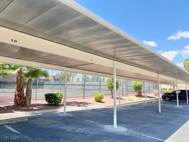 4980 Indian River, Las Vegas, NV 89103