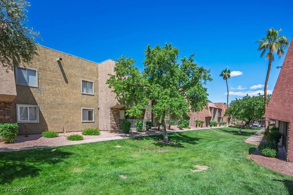4980 Indian River, Las Vegas, NV 89103