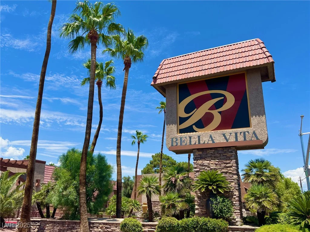 4980 Indian River, Las Vegas, NV 89103