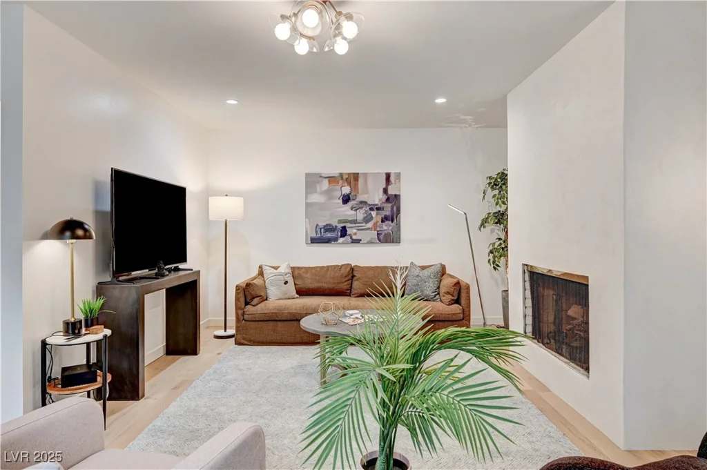 3022 El Camino, Las Vegas, NV 89102