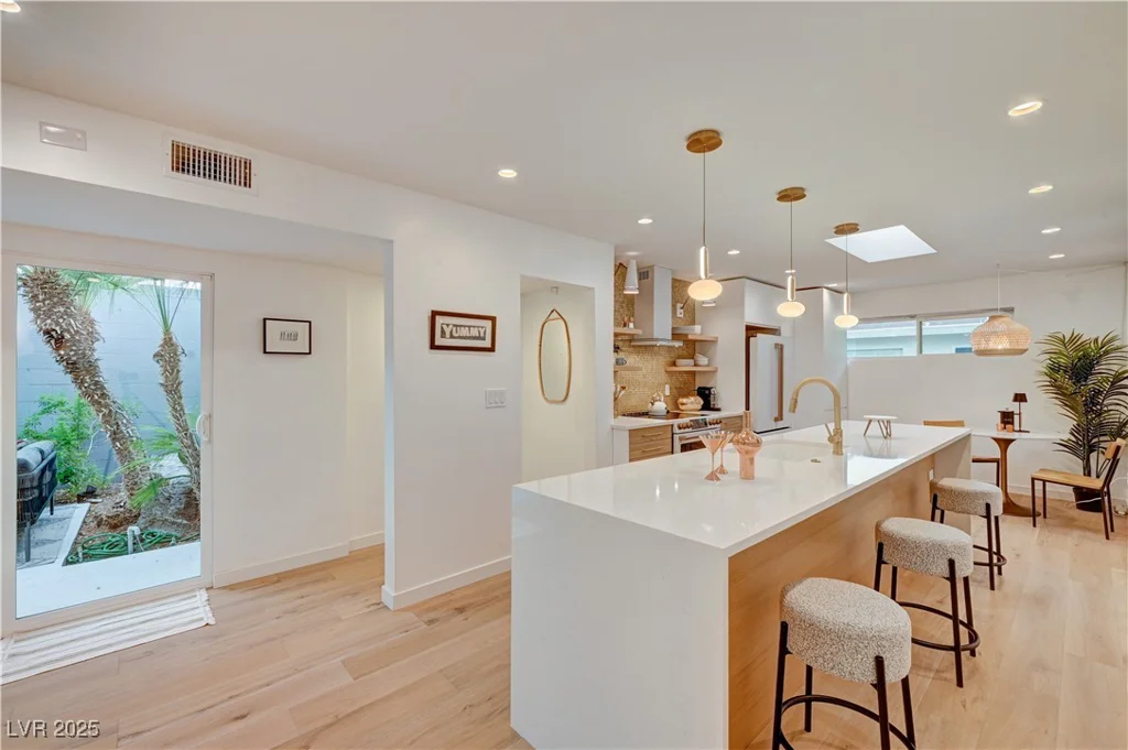 3022 El Camino, Las Vegas, NV 89102