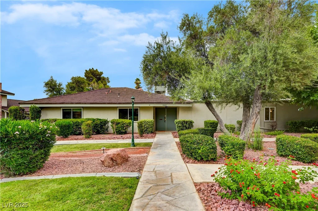 3022 El Camino, Las Vegas, NV 89102