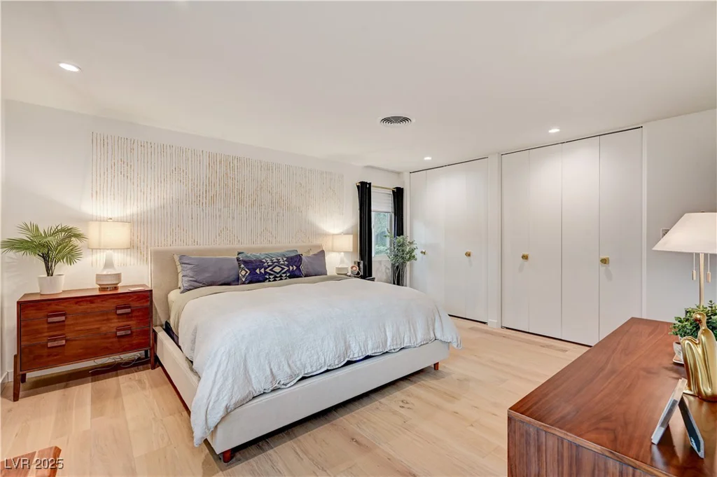 3022 El Camino, Las Vegas, NV 89102