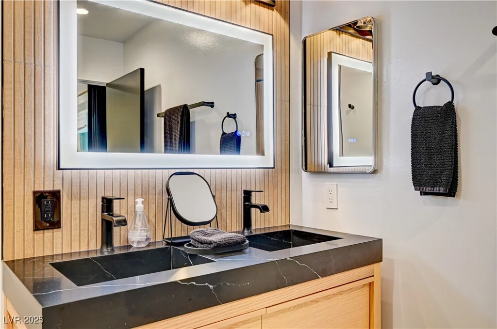 3022 El Camino, Las Vegas, NV 89102