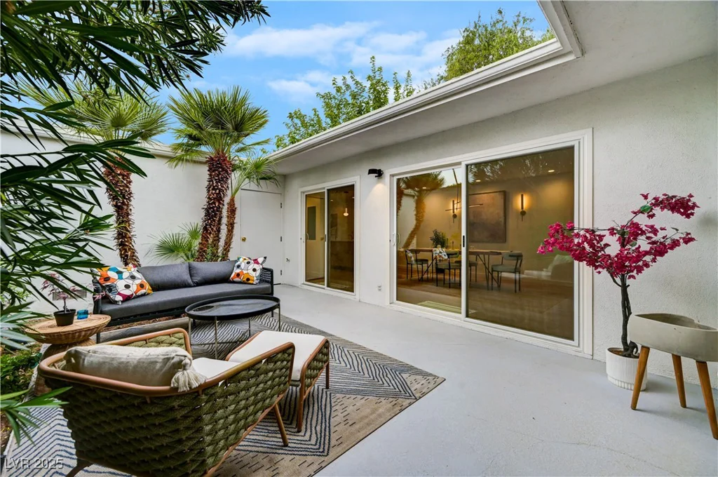 3022 El Camino, Las Vegas, NV 89102