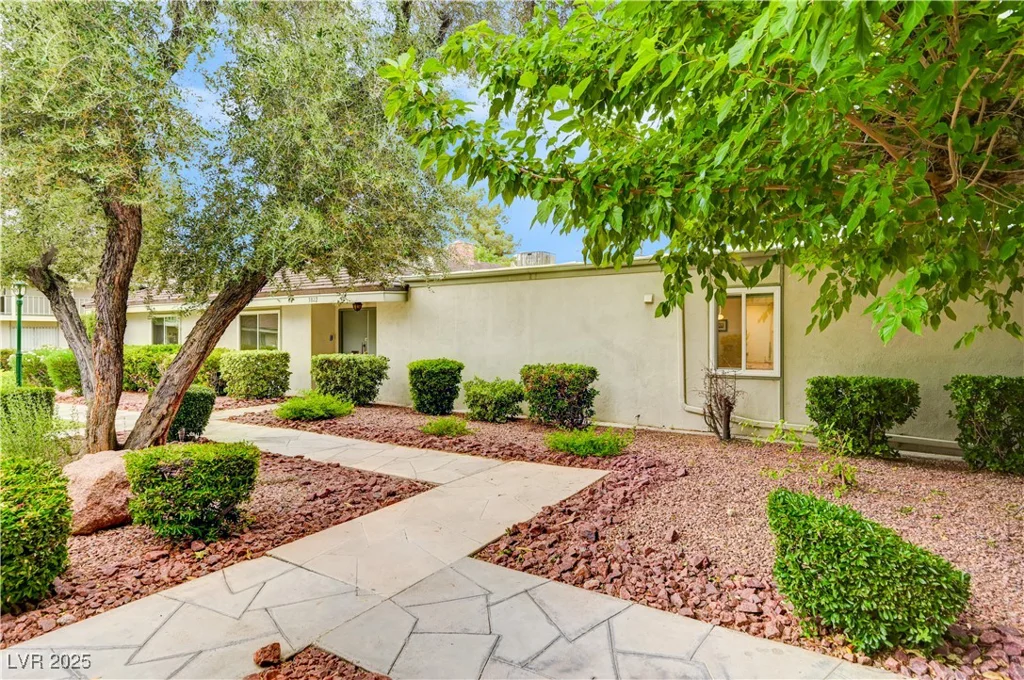 3022 El Camino, Las Vegas, NV 89102