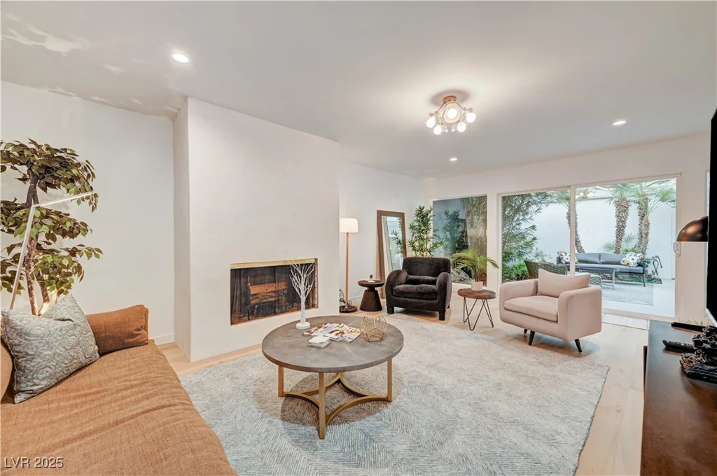 3022 El Camino, Las Vegas, NV 89102