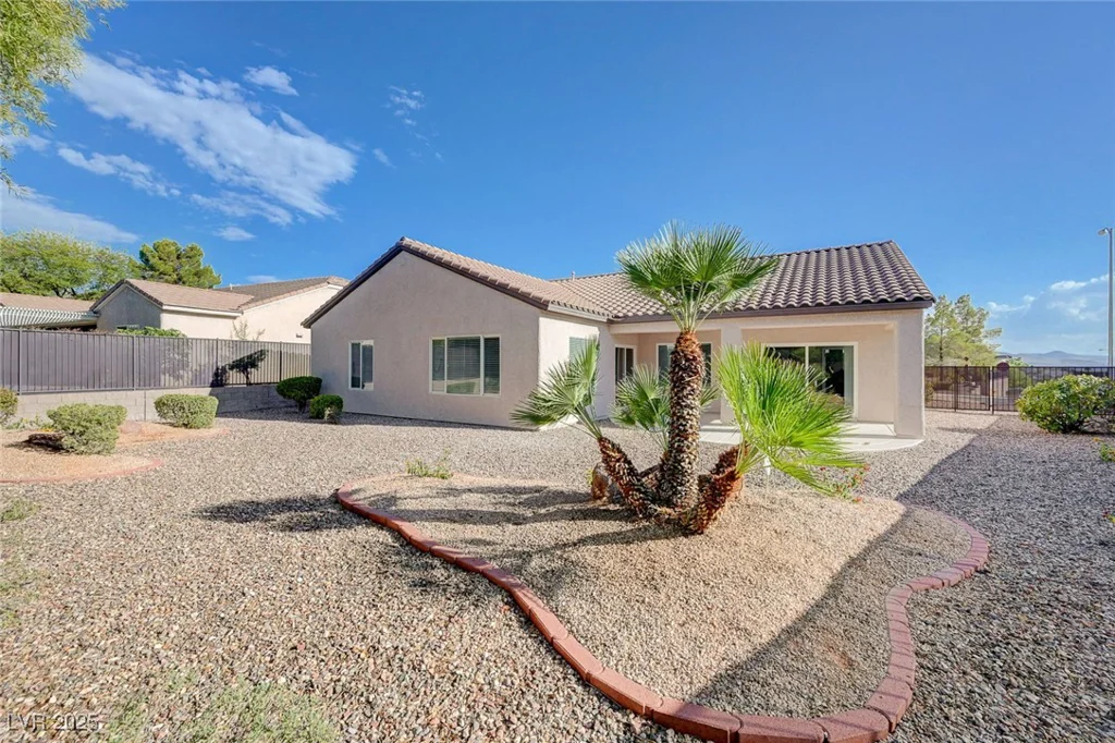 2116 Cumberland Hill, Henderson, NV 89052