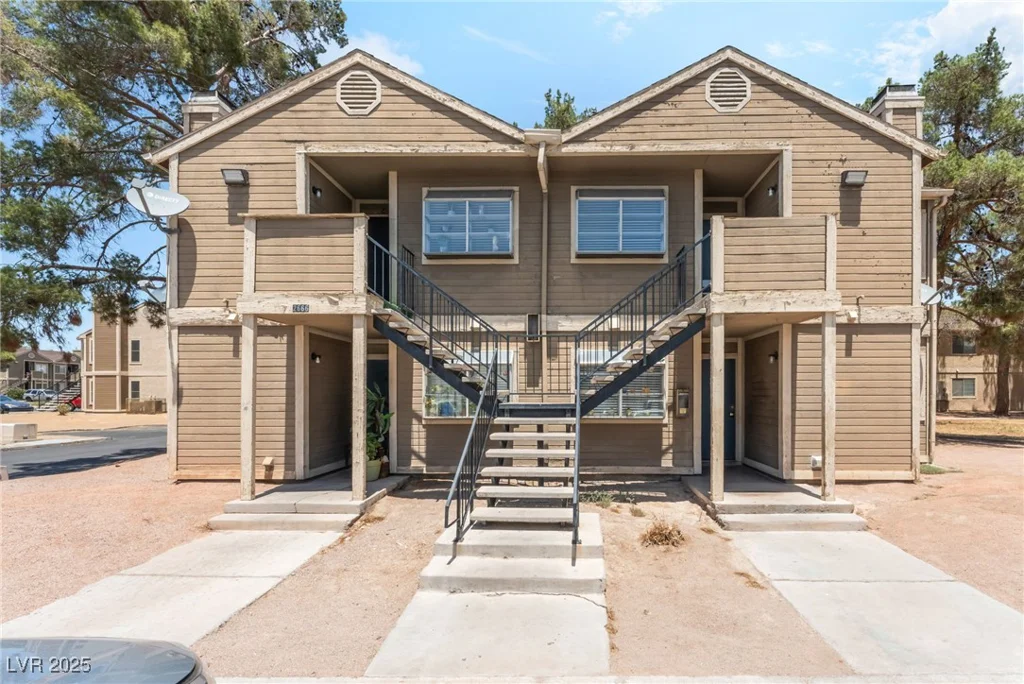 2666 Aarondavid, Las Vegas, NV 89121