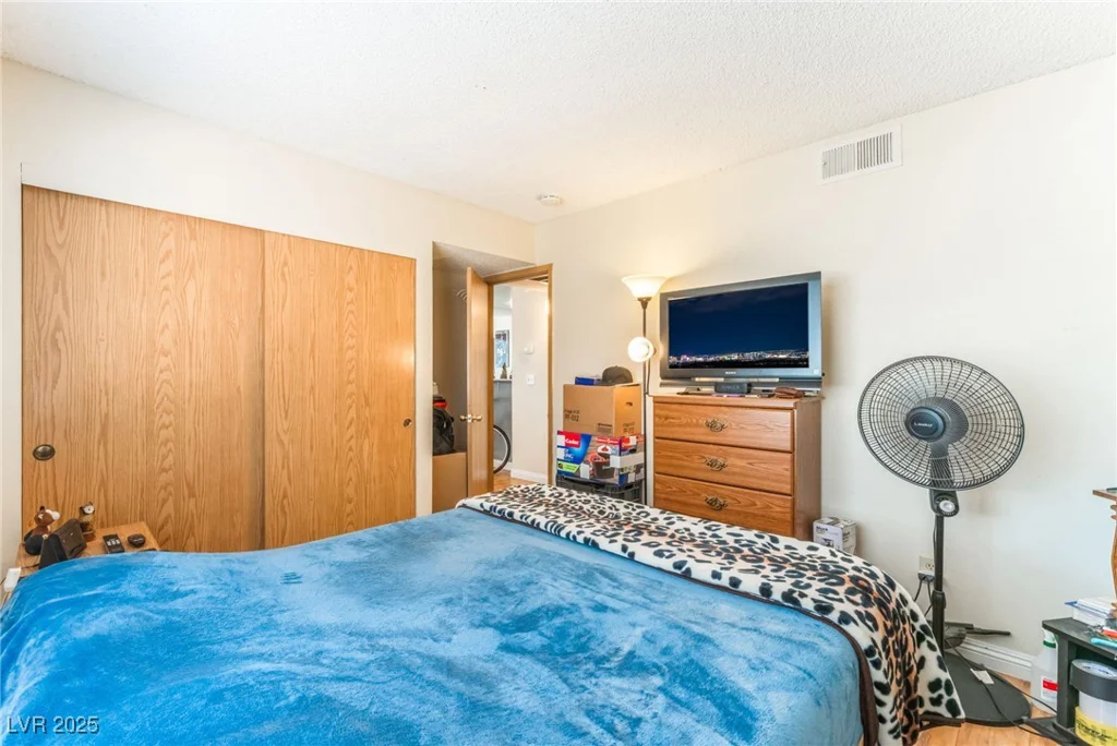 2666 Aarondavid, Las Vegas, NV 89121