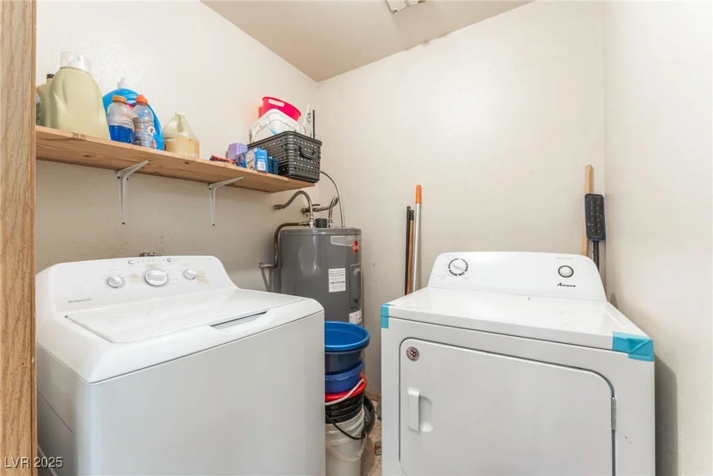 2666 Aarondavid, Las Vegas, NV 89121