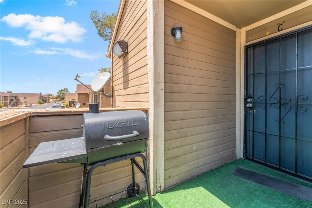 2666 Aarondavid, Las Vegas, NV 89121