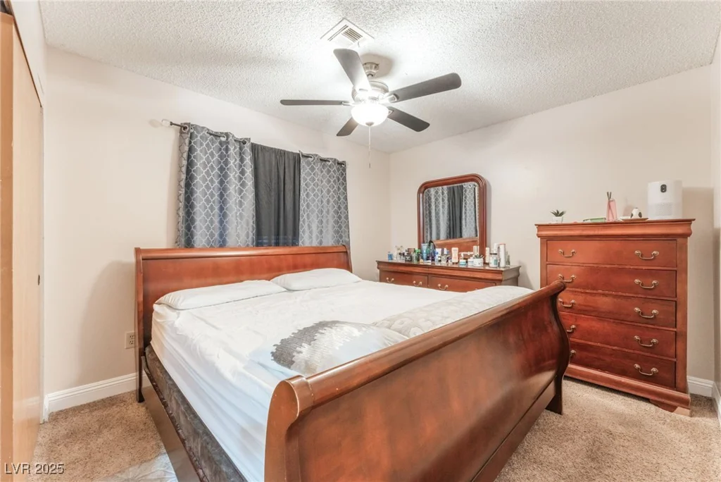 2666 Aarondavid, Las Vegas, NV 89121