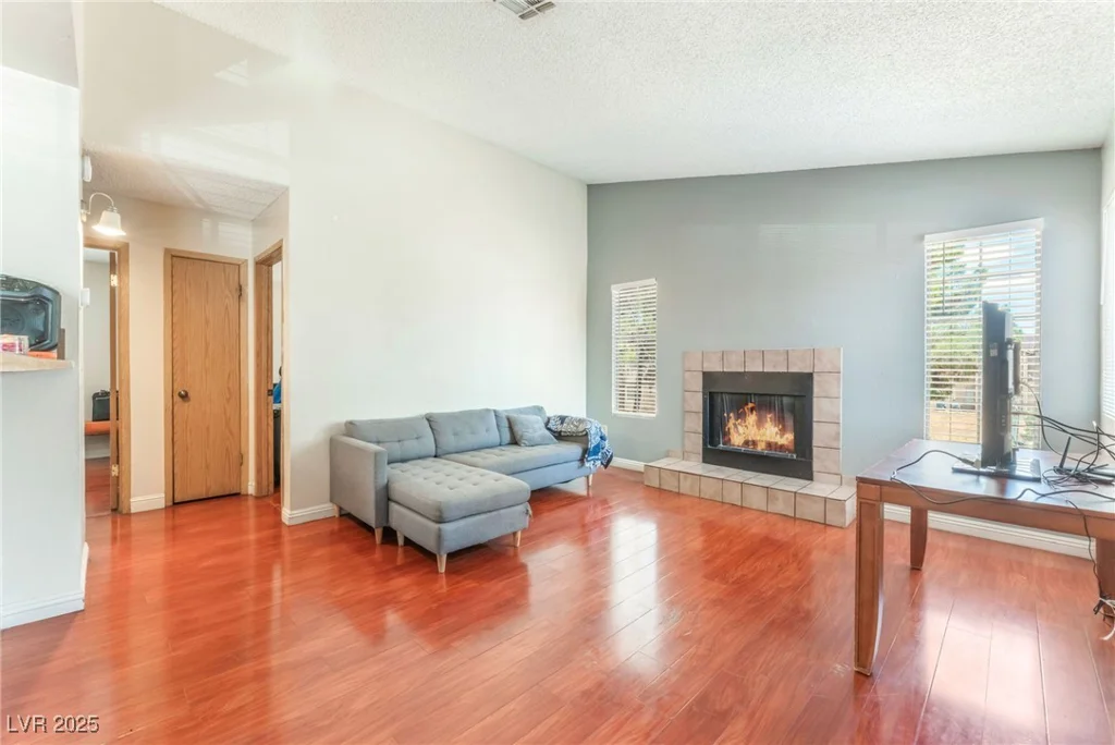 2666 Aarondavid, Las Vegas, NV 89121