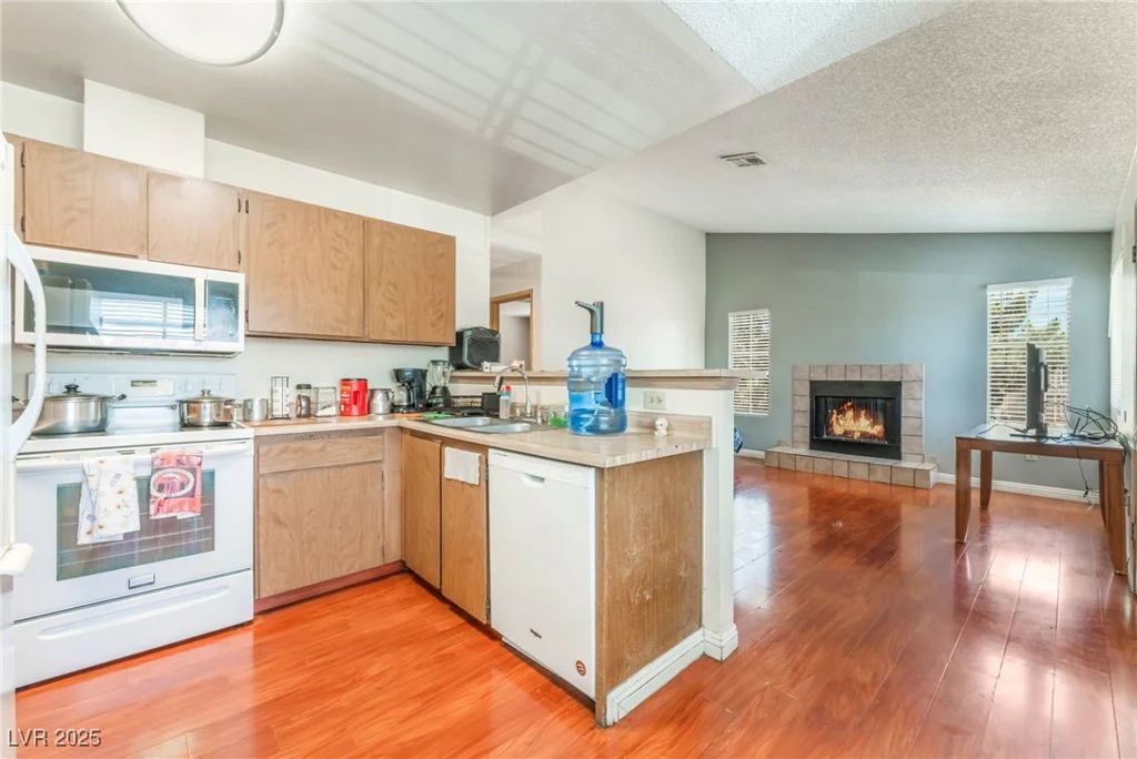 2666 Aarondavid, Las Vegas, NV 89121