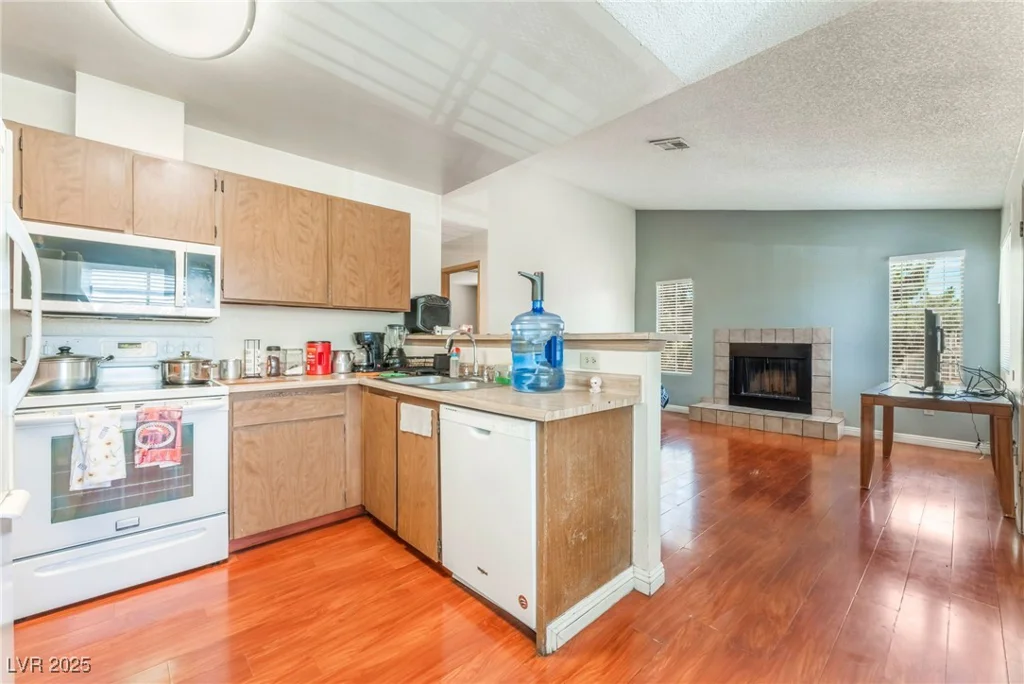 2666 Aarondavid, Las Vegas, NV 89121