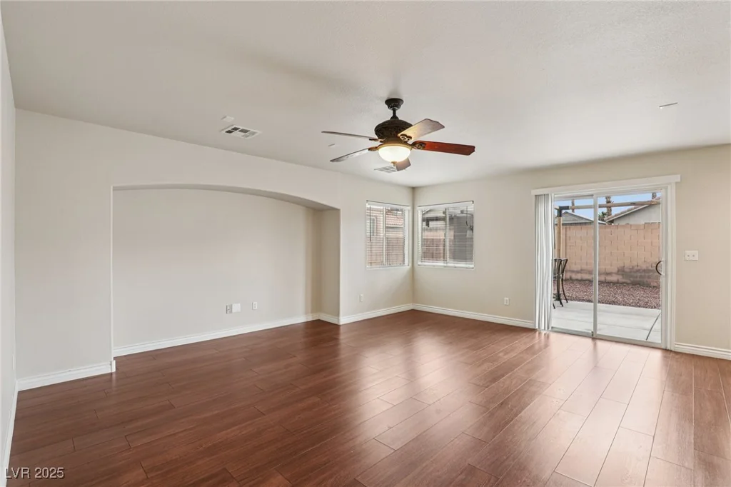5541 Meridian Rain, North Las Vegas, NV 89031