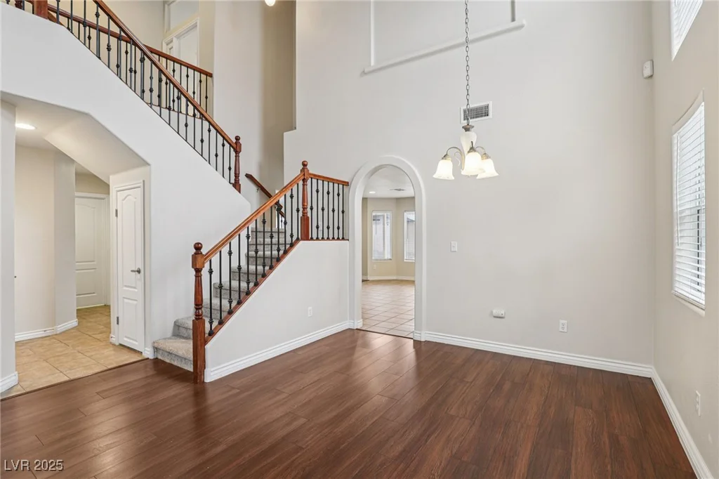 5541 Meridian Rain, North Las Vegas, NV 89031