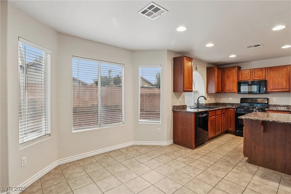 5541 Meridian Rain, North Las Vegas, NV 89031