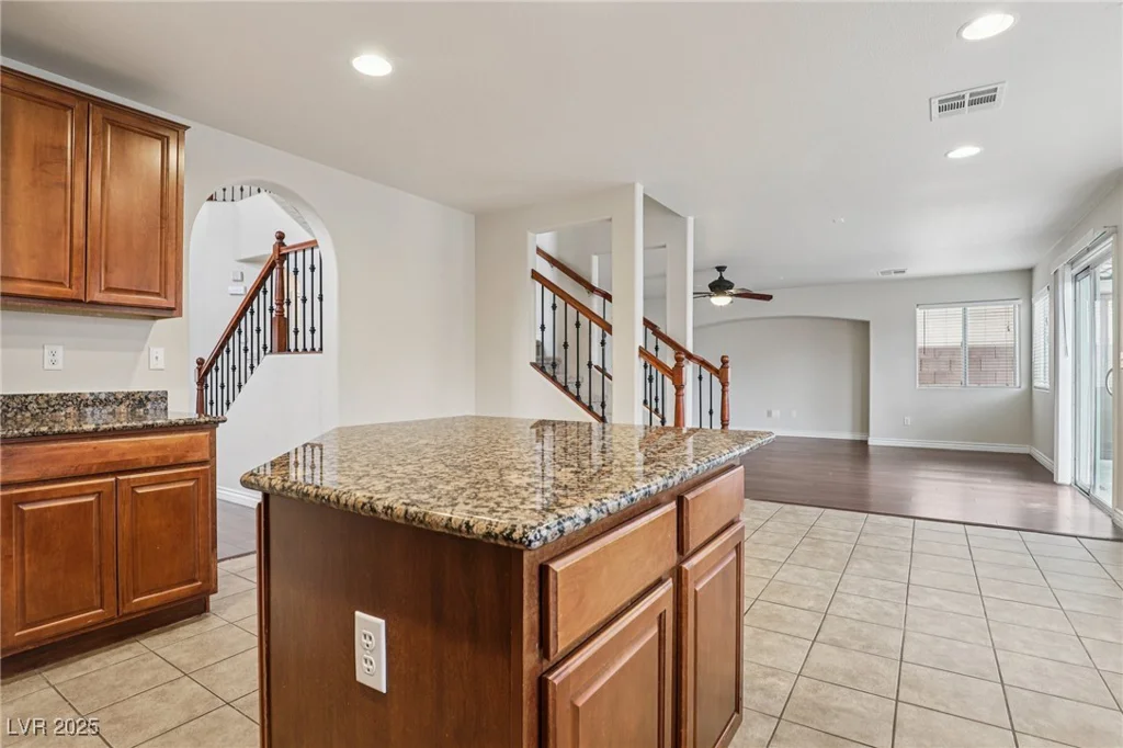 5541 Meridian Rain, North Las Vegas, NV 89031