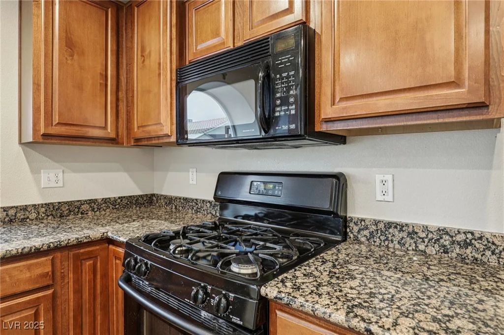5541 Meridian Rain, North Las Vegas, NV 89031