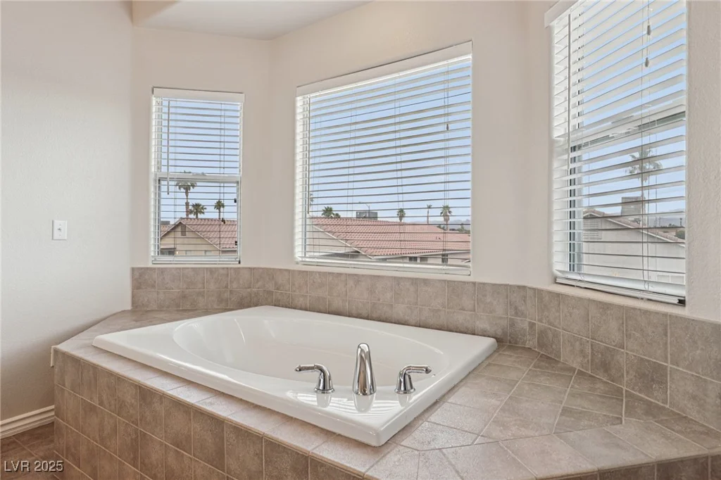 5541 Meridian Rain, North Las Vegas, NV 89031