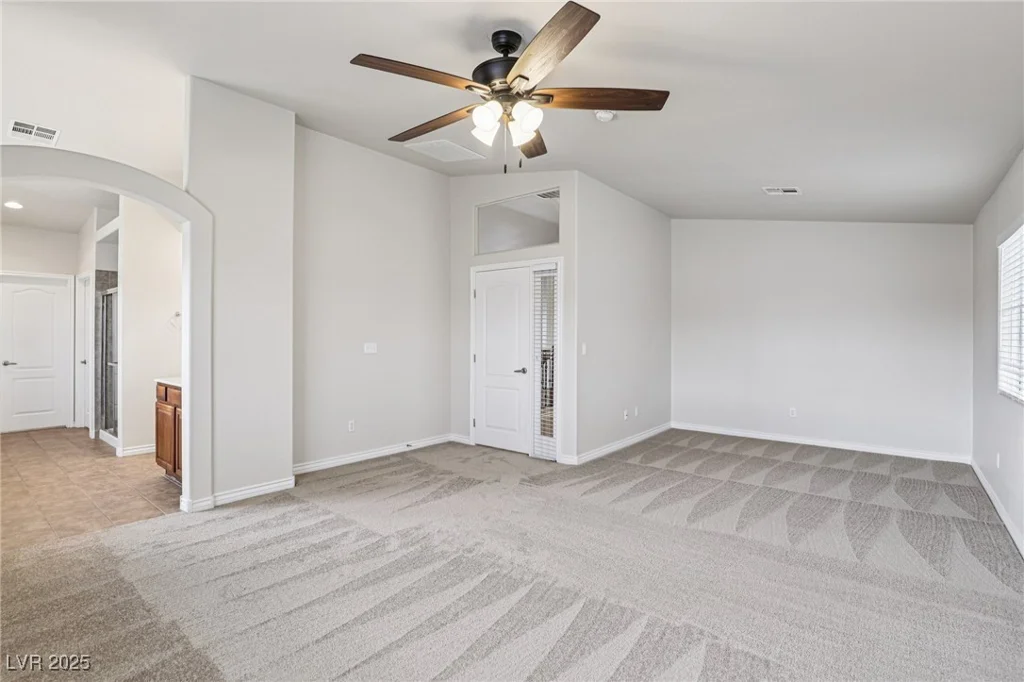 5541 Meridian Rain, North Las Vegas, NV 89031