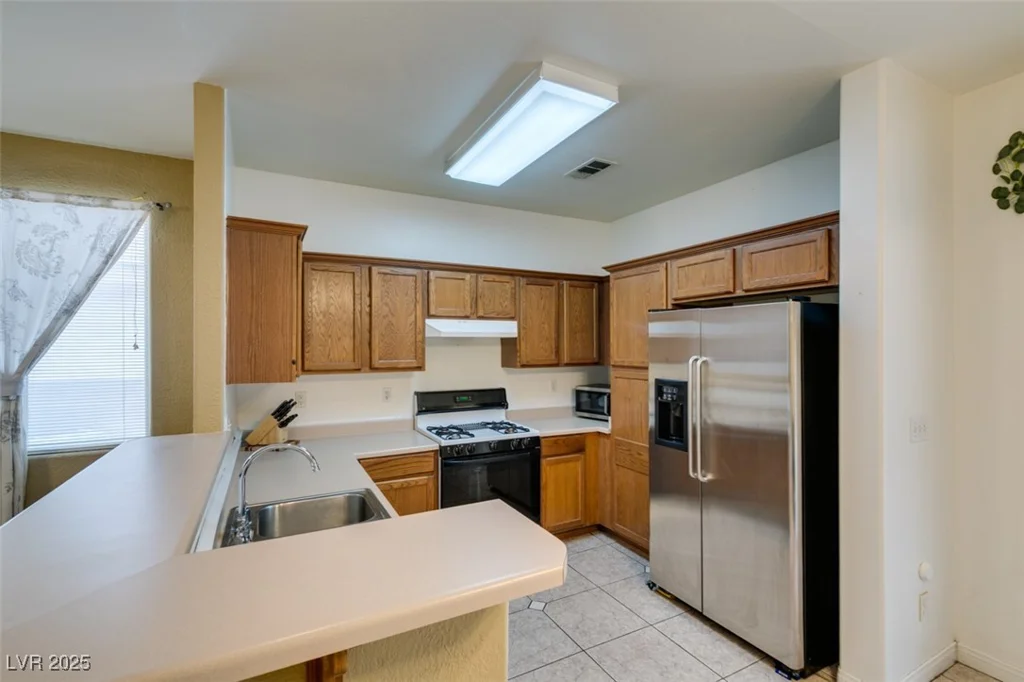 8909 Medicine Wheel, Las Vegas, NV 89143