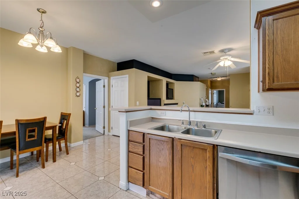 8909 Medicine Wheel, Las Vegas, NV 89143