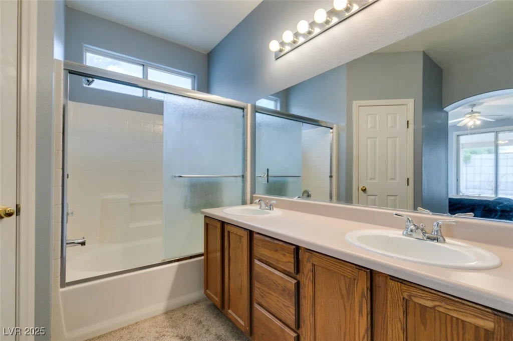 8909 Medicine Wheel, Las Vegas, NV 89143