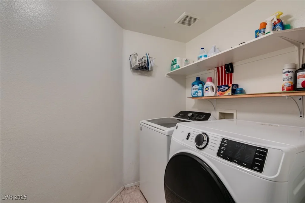8909 Medicine Wheel, Las Vegas, NV 89143