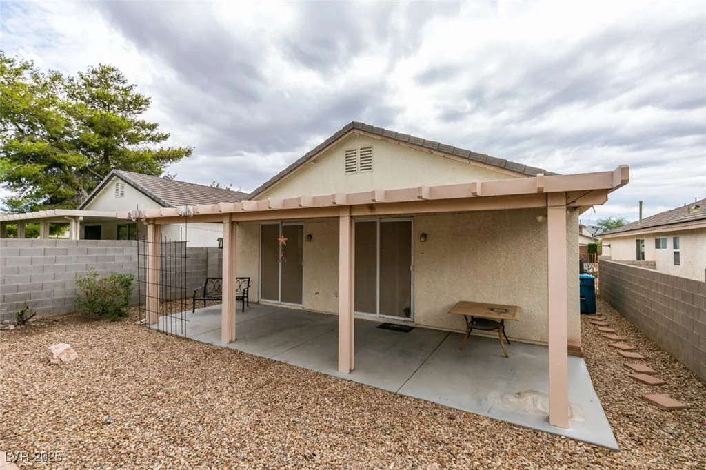 8909 Medicine Wheel, Las Vegas, NV 89143