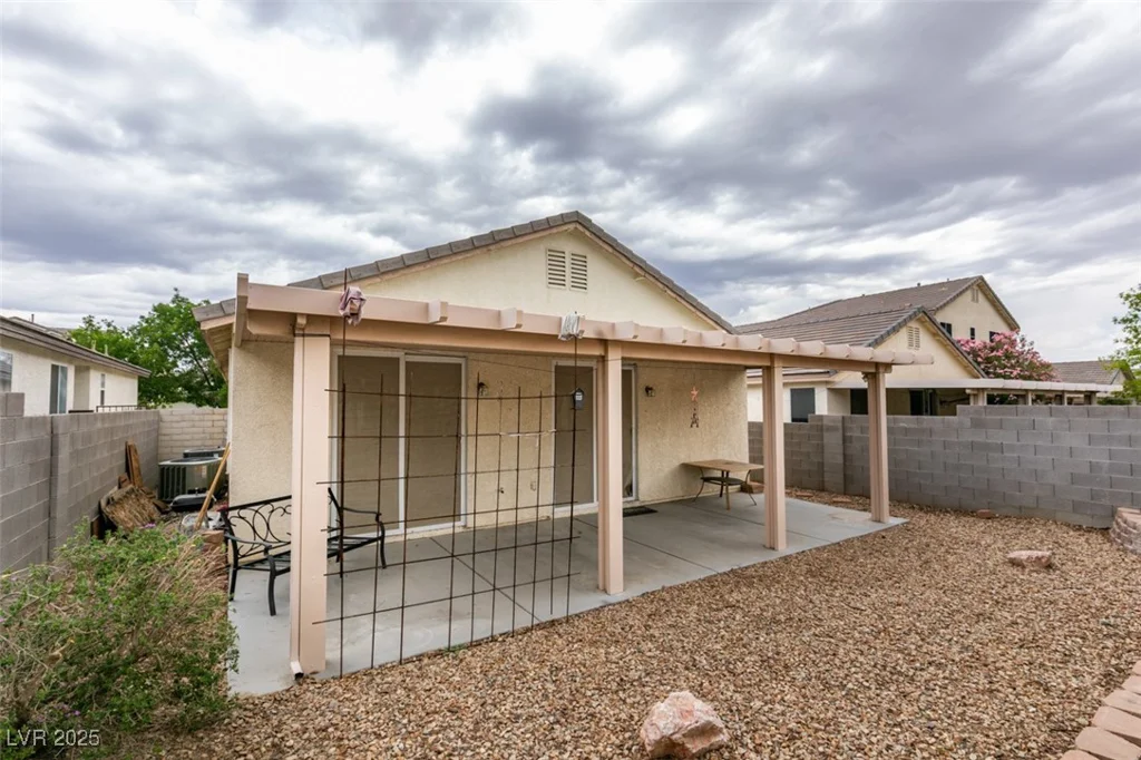 8909 Medicine Wheel, Las Vegas, NV 89143