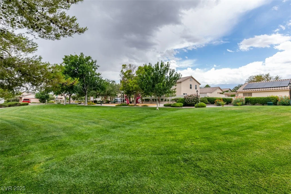 8909 Medicine Wheel, Las Vegas, NV 89143