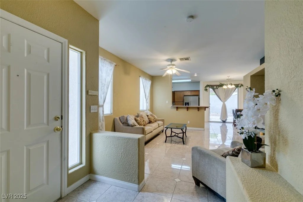 8909 Medicine Wheel, Las Vegas, NV 89143