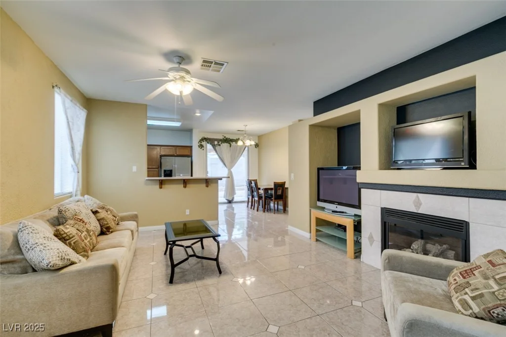 8909 Medicine Wheel, Las Vegas, NV 89143