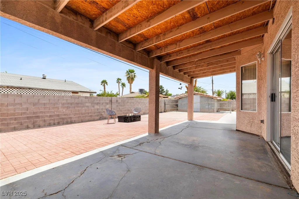 4863 New York, Las Vegas, NV 89104