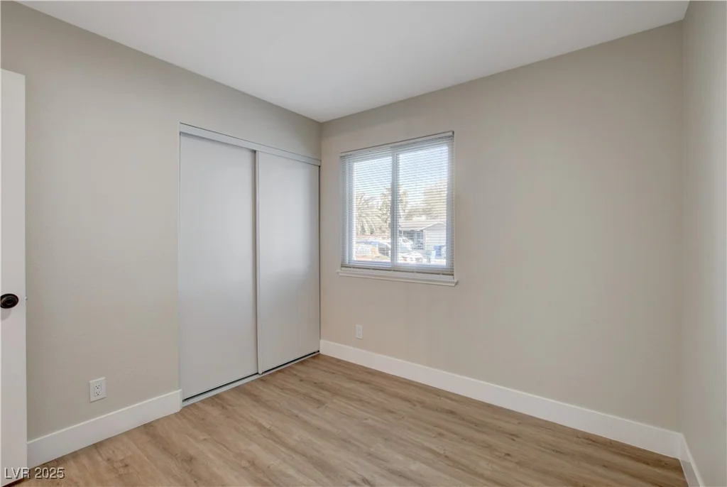 4512 Mark, Las Vegas, NV 89108