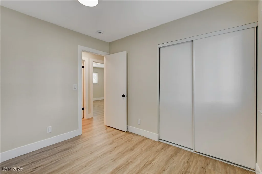 4512 Mark, Las Vegas, NV 89108