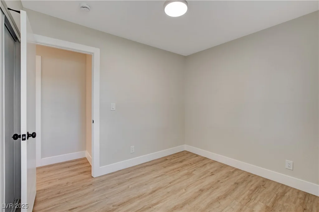 4512 Mark, Las Vegas, NV 89108