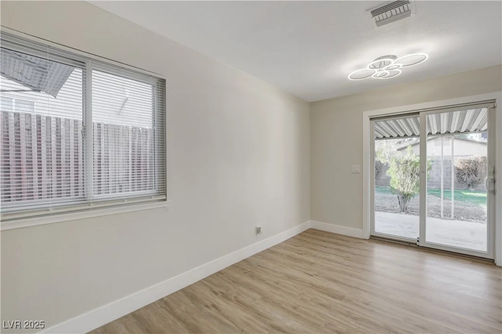4512 Mark, Las Vegas, NV 89108