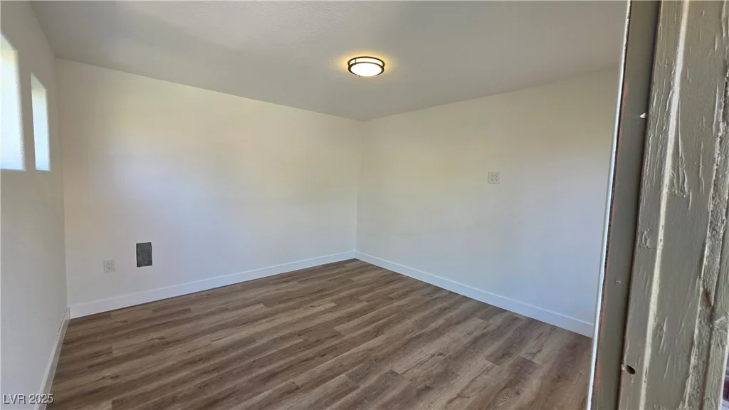4512 Mark, Las Vegas, NV 89108