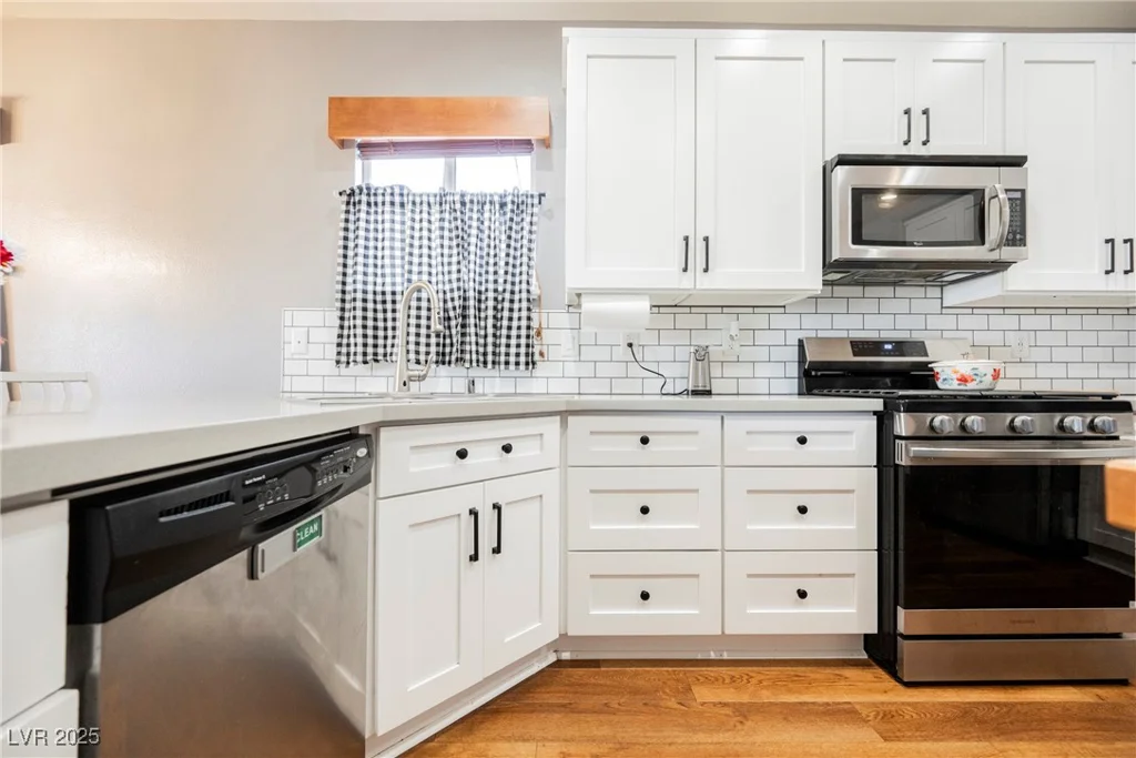 3692 Winter Whitetail, Las Vegas, NV 89122