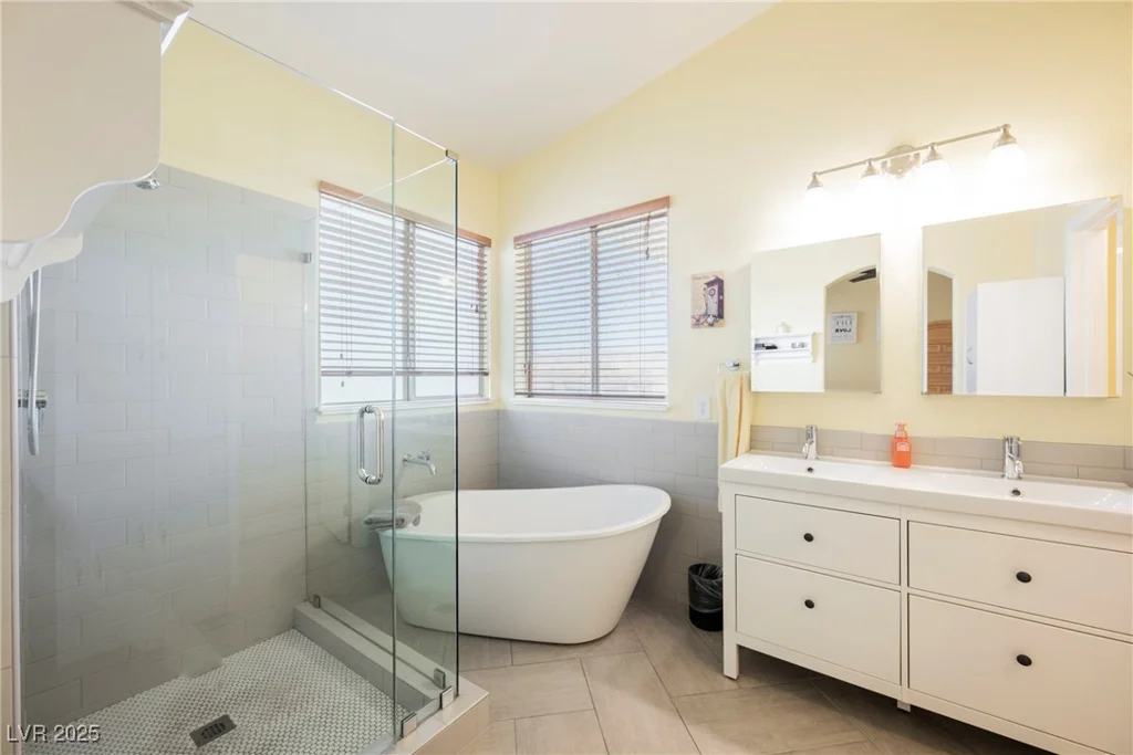 3692 Winter Whitetail, Las Vegas, NV 89122
