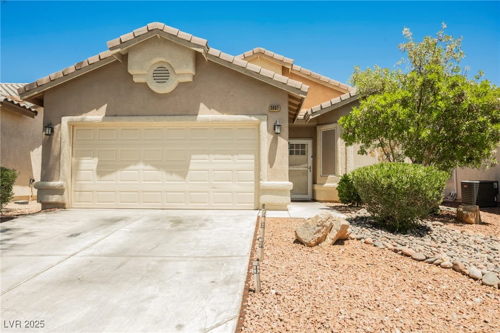 3692 Winter Whitetail, Las Vegas, NV 89122