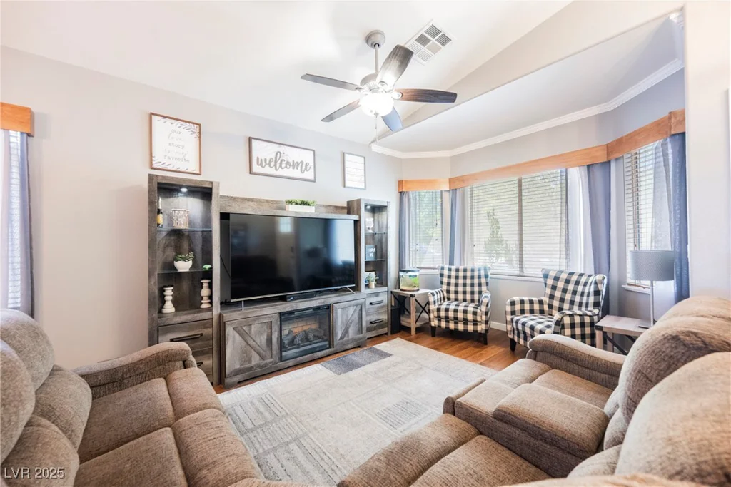 3692 Winter Whitetail, Las Vegas, NV 89122