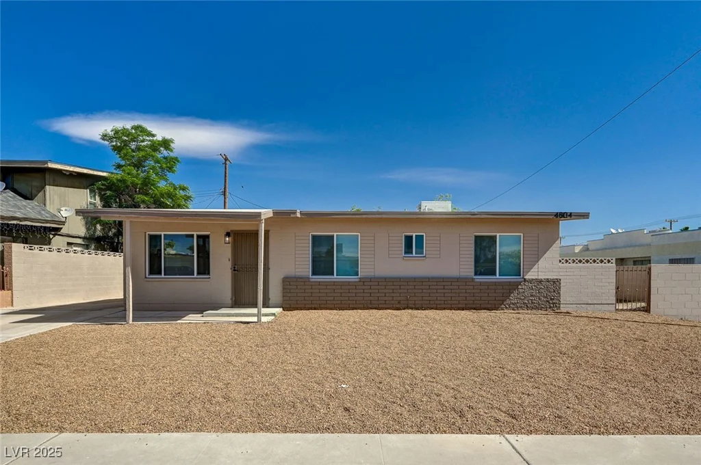 4804 Apawana, Las Vegas, NV 89108