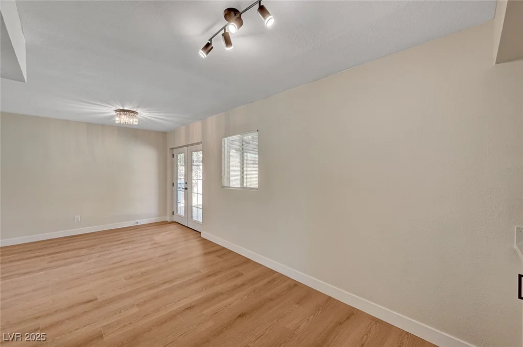 4804 Apawana, Las Vegas, NV 89108