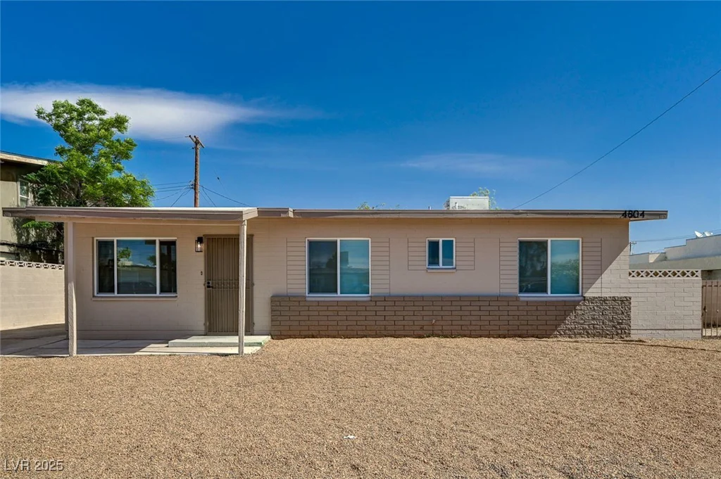 4804 Apawana, Las Vegas, NV 89108