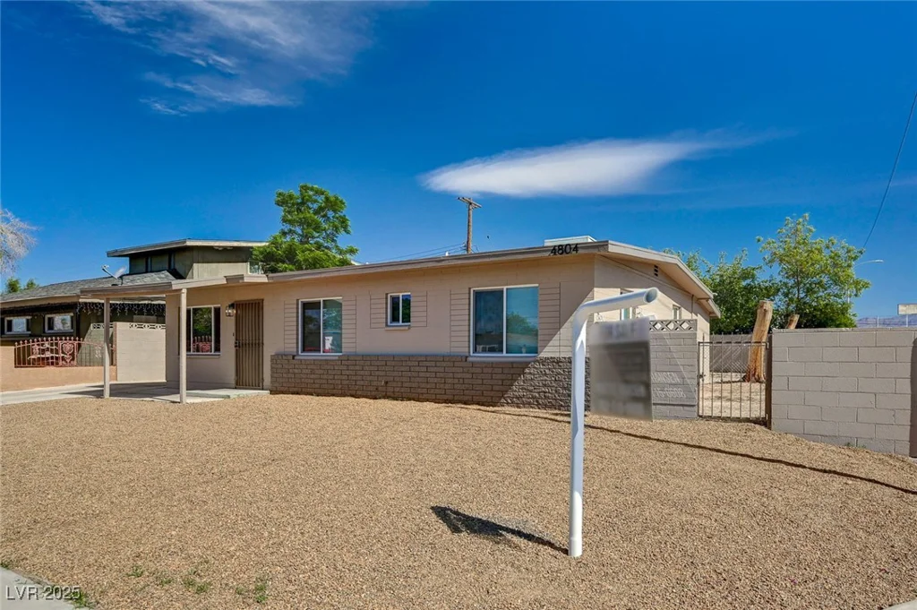 4804 Apawana, Las Vegas, NV 89108